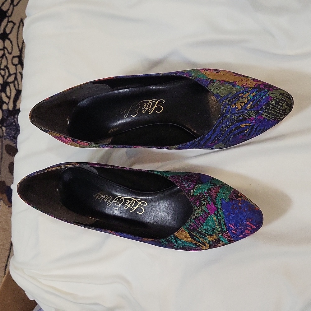 Life Stride Retro Satin Covered Pumps Splatter Shimmery Multicolor Size 11 AA